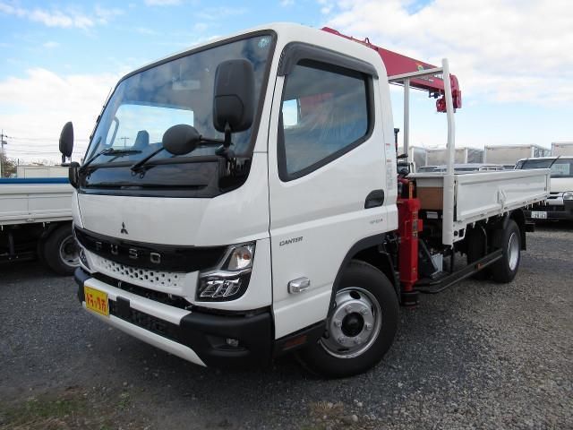 MITSUBISHI CANTER 2023