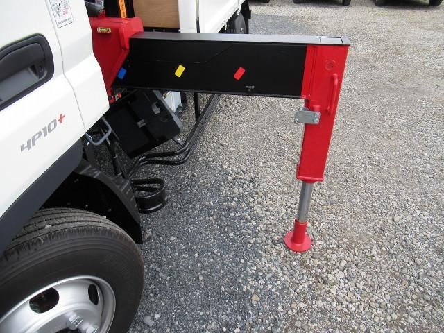 MITSUBISHI CANTER 2023