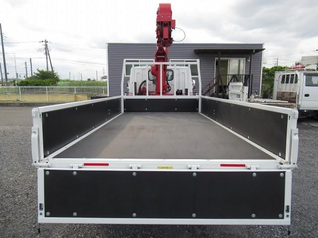 MITSUBISHI CANTER 2024