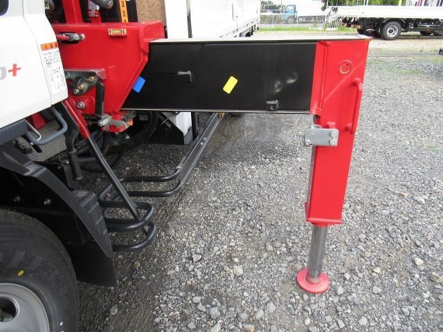 MITSUBISHI CANTER 2024