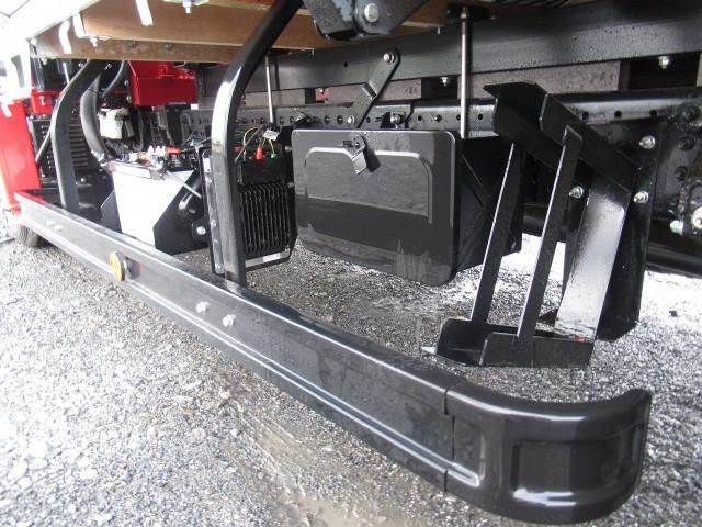 MITSUBISHI CANTER 2024