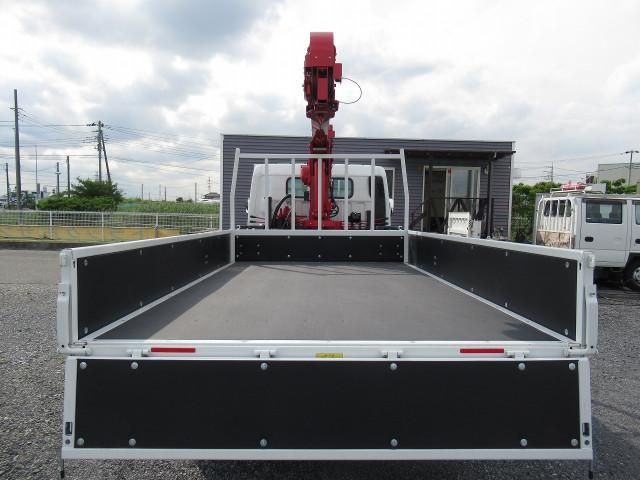 MITSUBISHI CANTER 2024