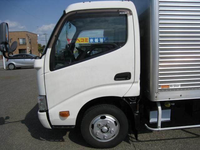 HINO DUTRO 2012