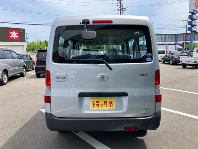 TOYOTA TOWNACE van 4WD 2018