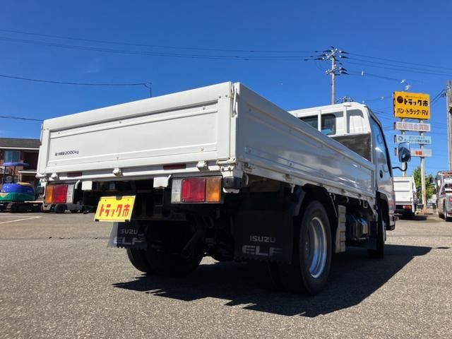 ISUZU ELF 2015