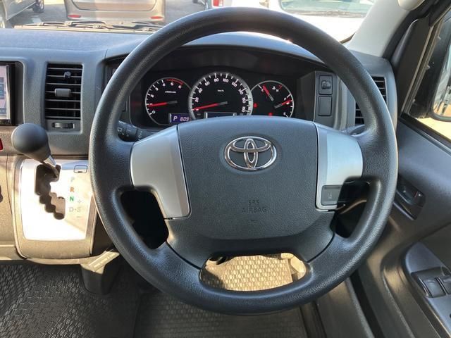 TOYOTA HIACE van 4WD 2019