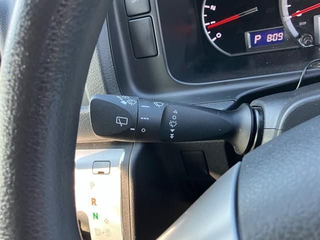 TOYOTA HIACE van 4WD 2019