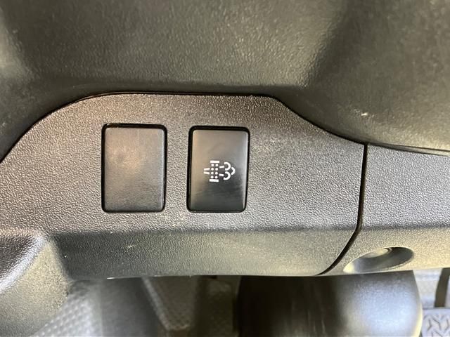 TOYOTA HIACE van 4WD 2019