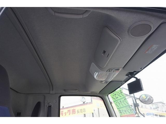 MITSUBISHI FUSOU FIGHTER 2015