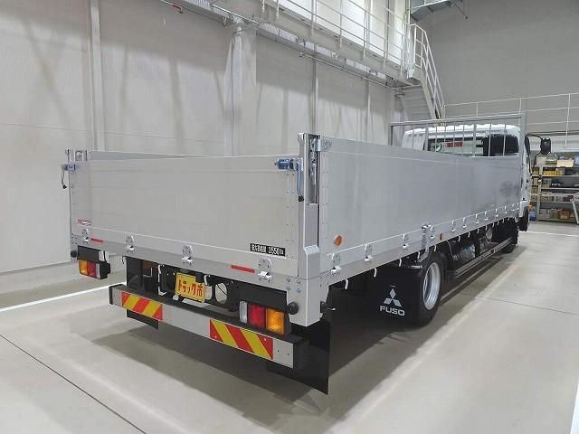 MITSUBISHI FUSOU FIGHTER 2023