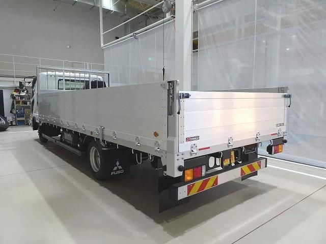 MITSUBISHI FUSOU FIGHTER 2023