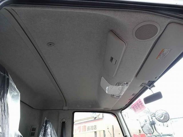 MITSUBISHI FUSOU FIGHTER 2023