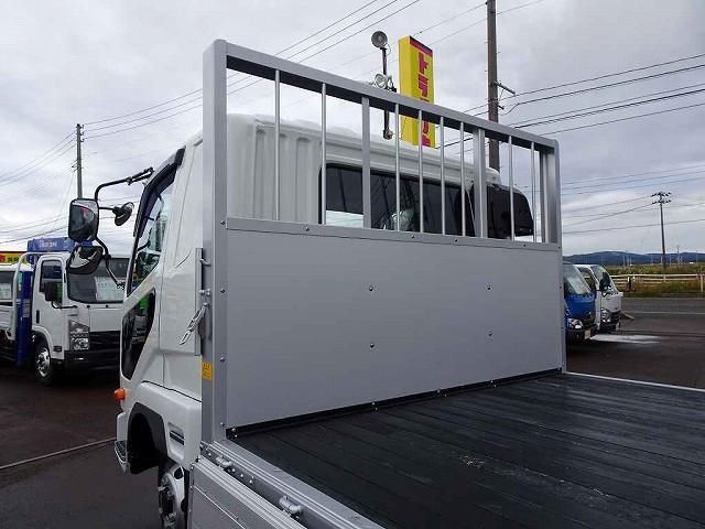 MITSUBISHI FUSOU FIGHTER 2023