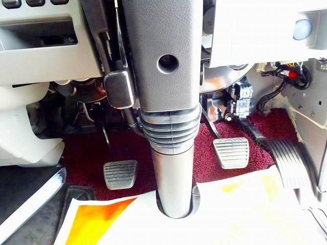 MITSUBISHI CANTER 2024