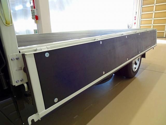 MITSUBISHI CANTER 2024