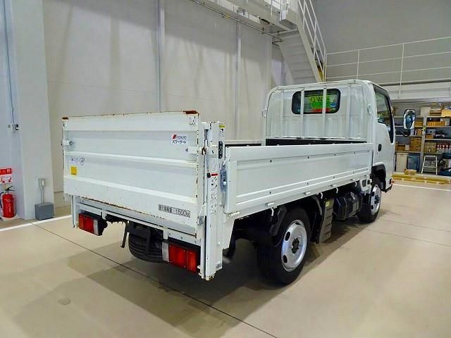 ISUZU ELF 2018