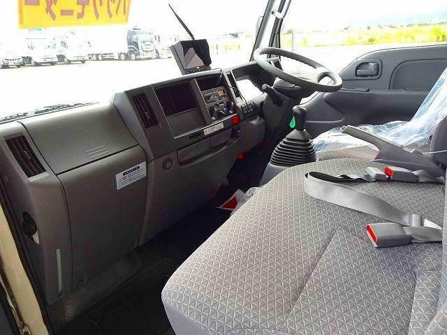ISUZU ELF 2018