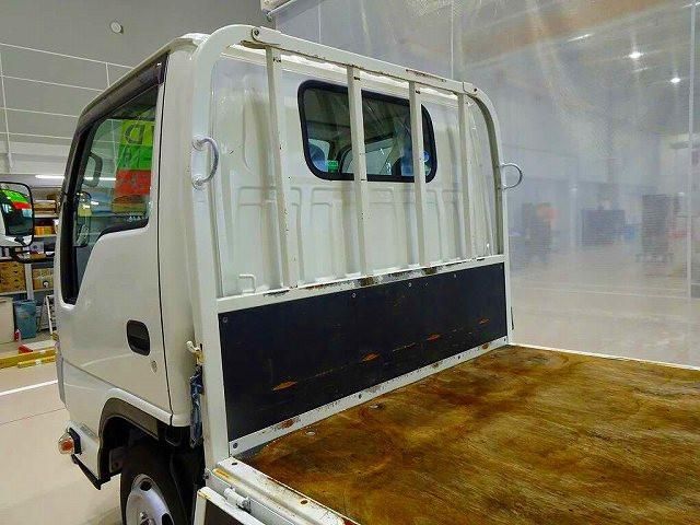 ISUZU ELF 2018
