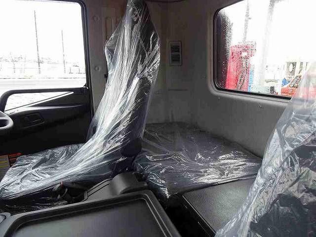 MITSUBISHI FUSOU FIGHTER 2024