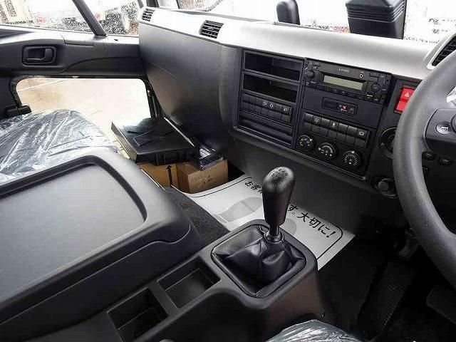 MITSUBISHI FUSOU FIGHTER 2024