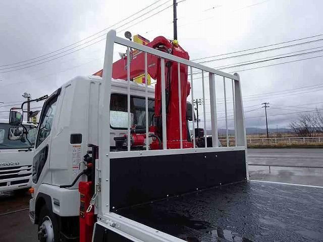 MITSUBISHI FUSOU FIGHTER 2024