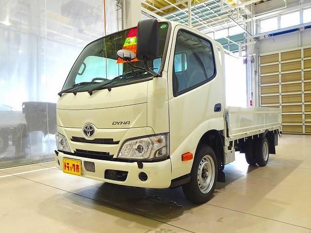 TOYOTA DYNA 2025