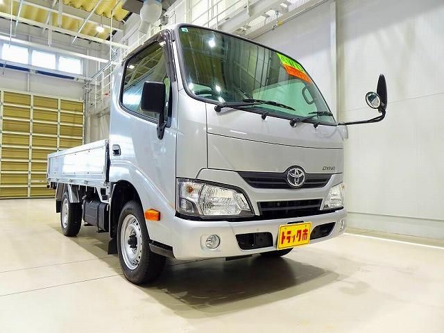 TOYOTA DYNA 2021