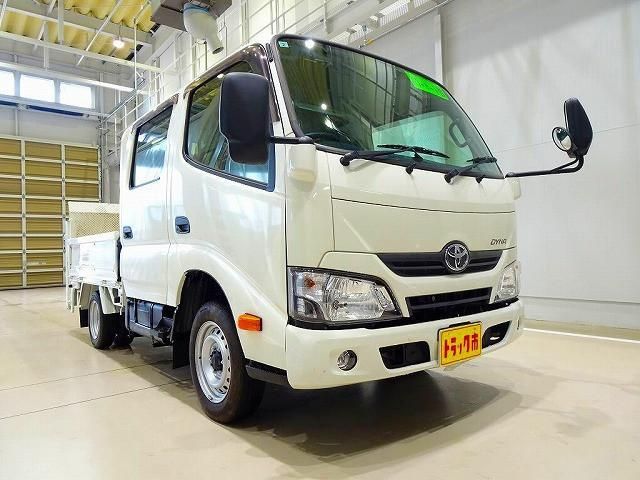 TOYOTA DYNA 2021