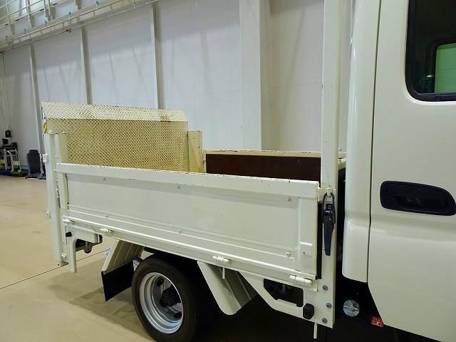 TOYOTA DYNA 2021