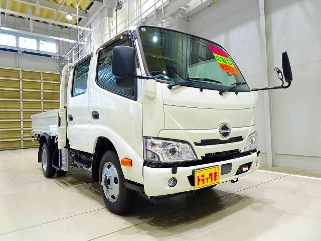 HINO DUTRO 2024