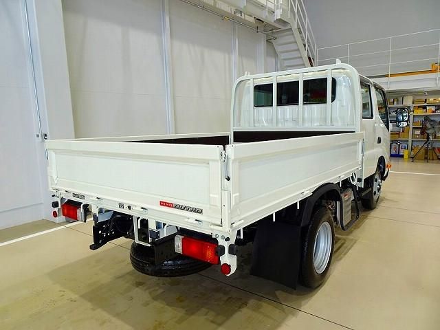 HINO DUTRO 2024