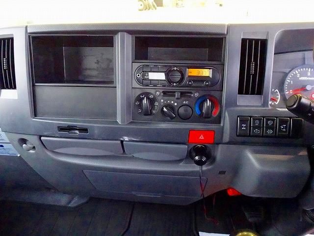 ISUZU ELF 2019
