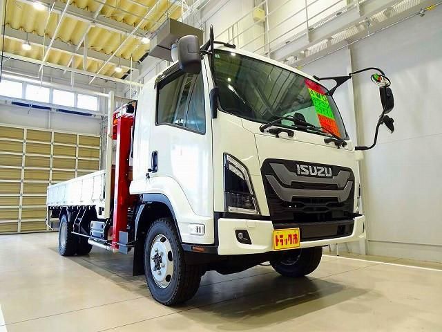 ISUZU FORWARD 2025