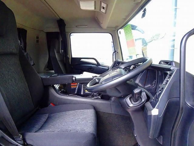 MITSUBISHI FUSOU SUPER GREAT 2023