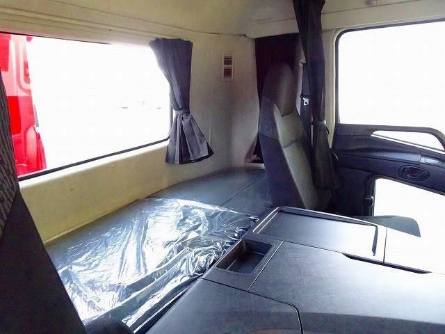 MITSUBISHI FUSOU SUPER GREAT 2023