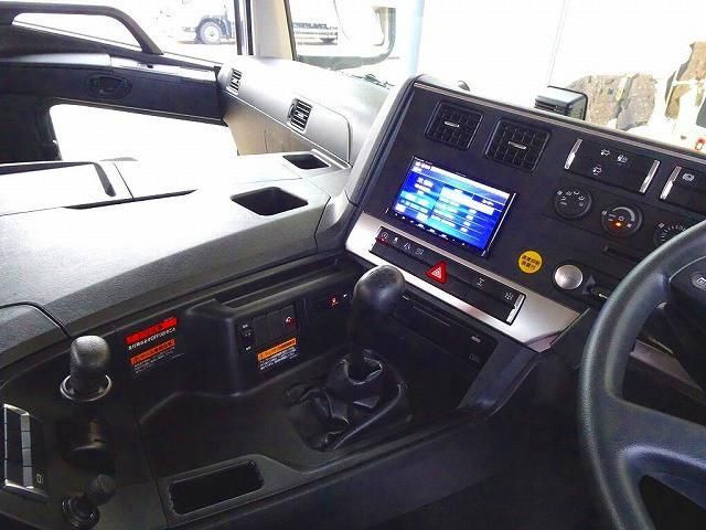 MITSUBISHI FUSOU SUPER GREAT 2023