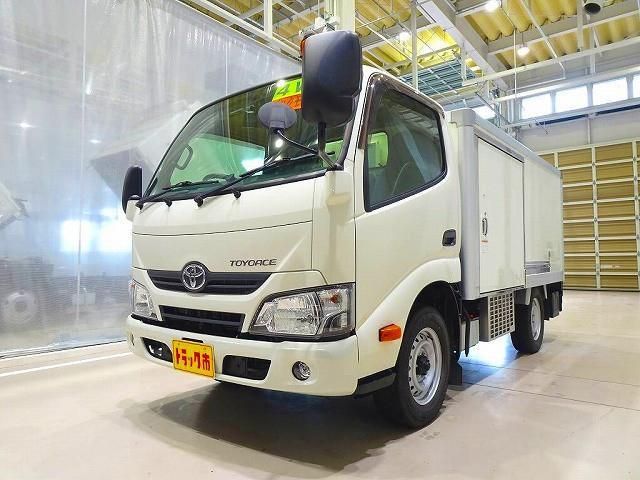 TOYOTA TOYOACE 2019