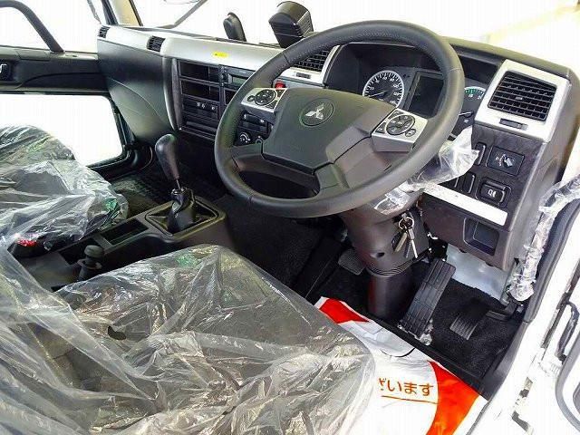 MITSUBISHI FUSOU FIGHTER 2025