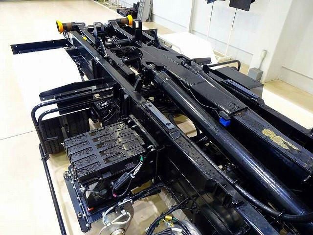 MITSUBISHI FUSOU FIGHTER 2025