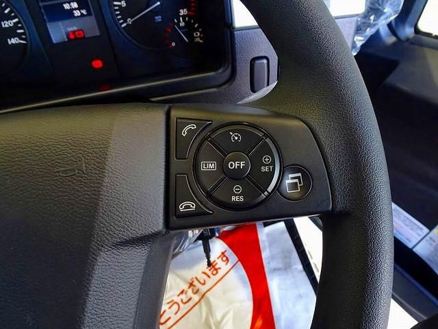 MITSUBISHI FUSOU FIGHTER 2025