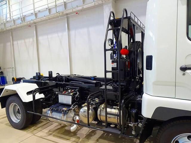 MITSUBISHI FUSOU FIGHTER 2025