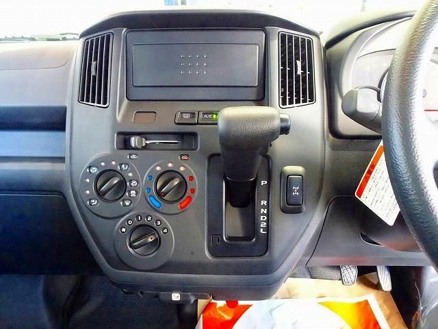 MAZDA BONGO van 4WD 2025