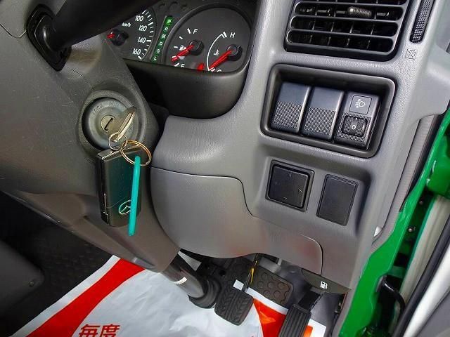 MAZDA BONGO van 4WD 2019