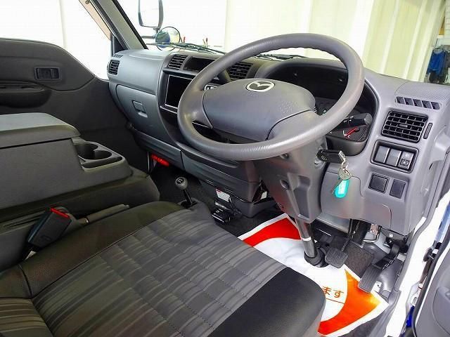 MAZDA BONGO van 4WD 2020