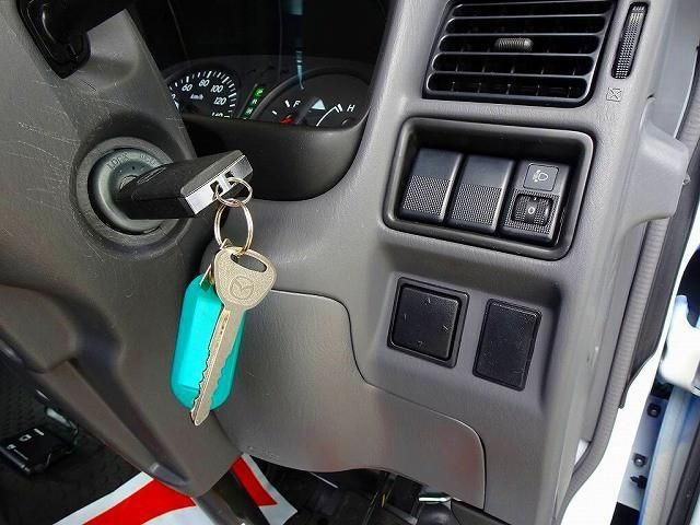 MAZDA BONGO van 4WD 2020