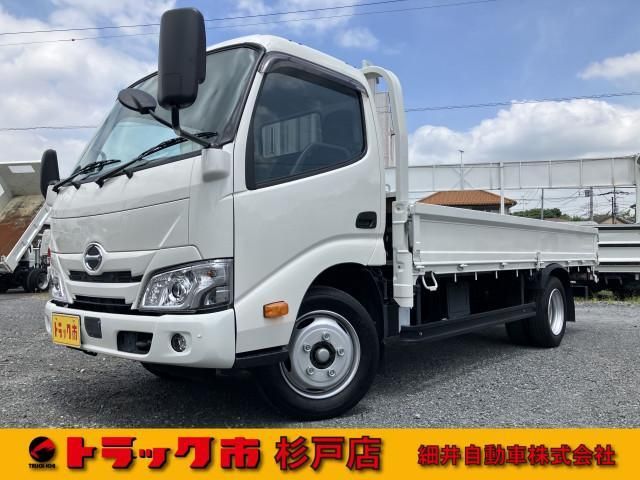 HINO DUTRO 2021