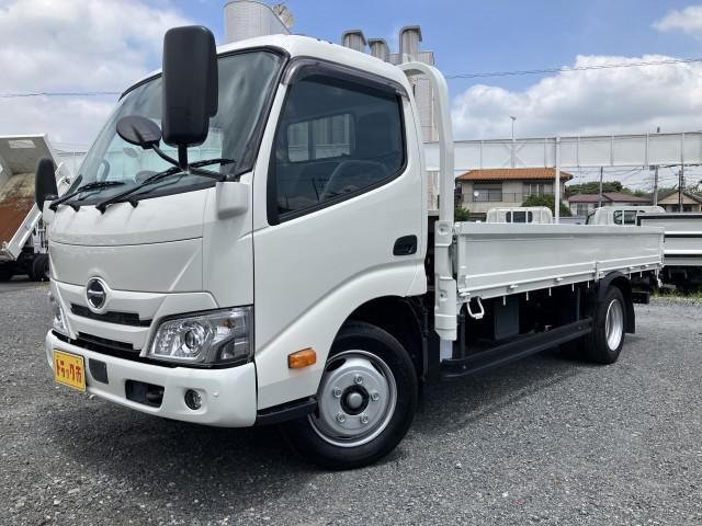 HINO DUTRO 2021