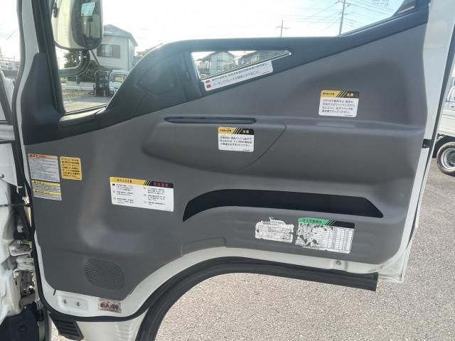 MITSUBISHI CANTER 2017