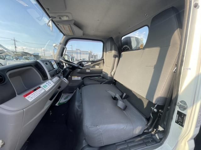 MITSUBISHI CANTER 2017