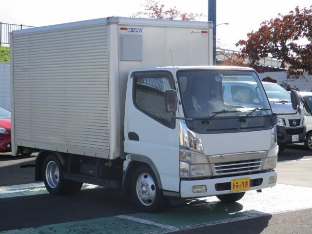 MITSUBISHI CANTER 2004